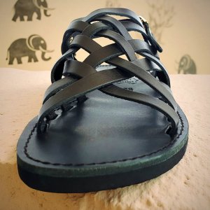 Sandale Barbatesti Grecesti din Piele Naturala Negre Zeus Sandale Barbatesti Grecesti din Piele Naturala Negre Zeus