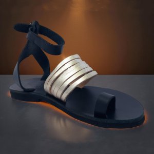 Sandale Dama Grecesti Gladiator Negre Aurii cu Deget Sandale Dama Grecesti Gladiator Negre Aurii cu Deget